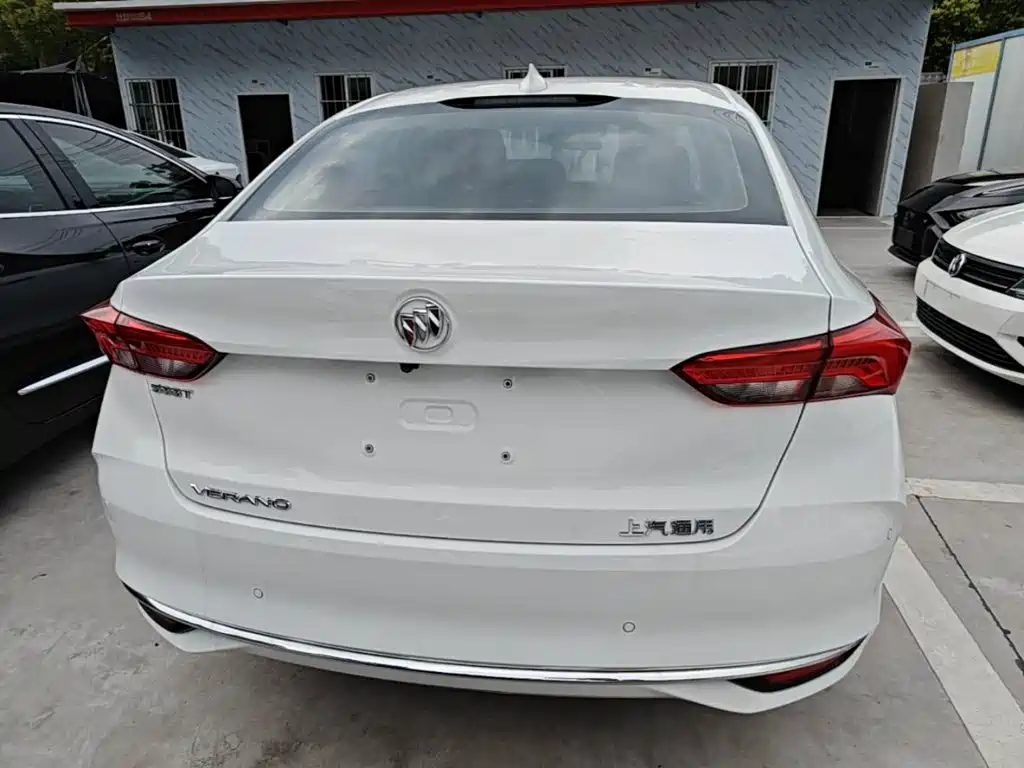 Buick Verano — миниатюра 6