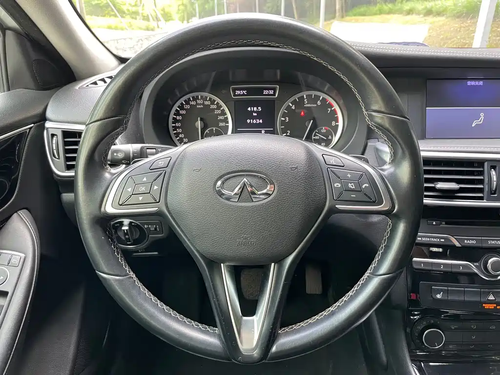 Infiniti QX30 — миниатюра 11