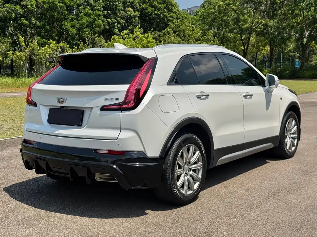 Cadillac XT4 — миниатюра 9