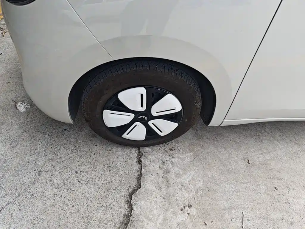Wuling MINIEV — миниатюра 23
