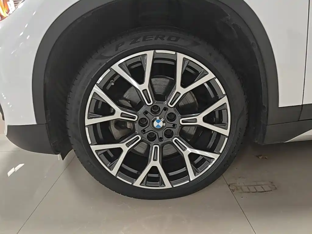 BMW X1 — миниатюра 23