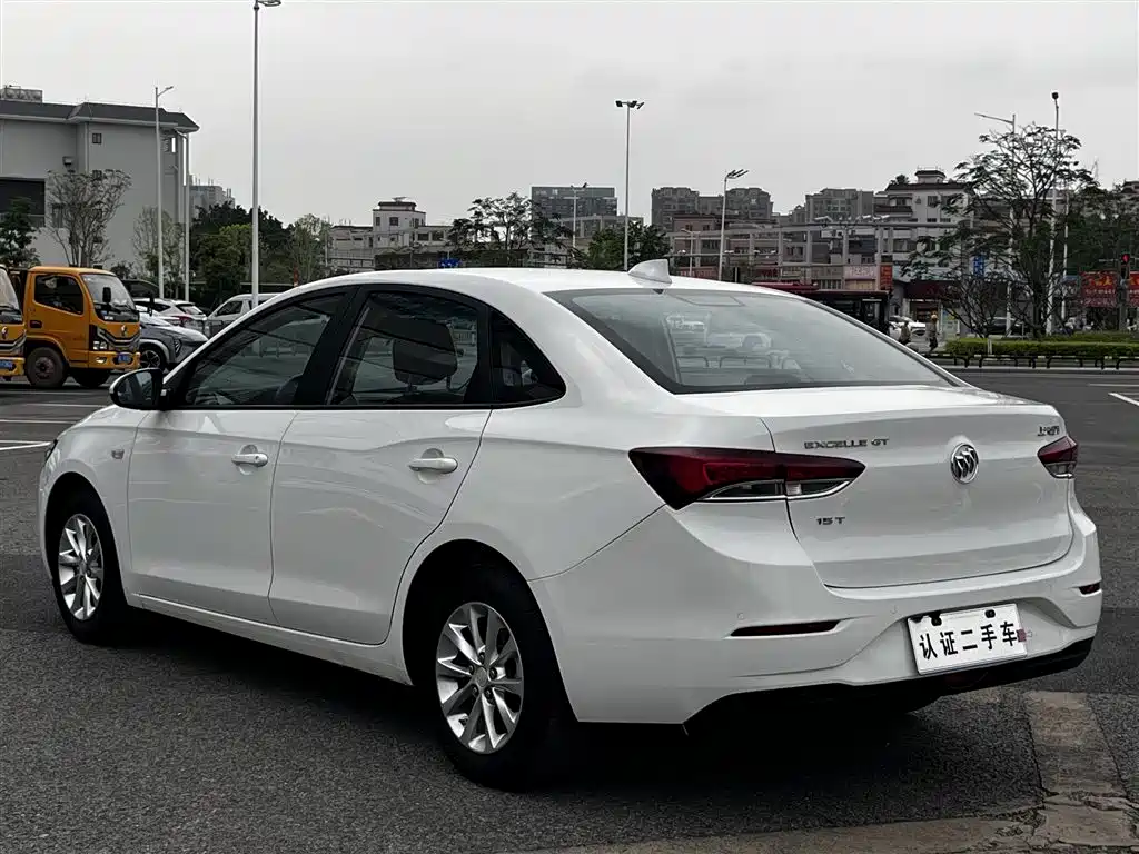 Buick Excelle 2018 15T DCT V