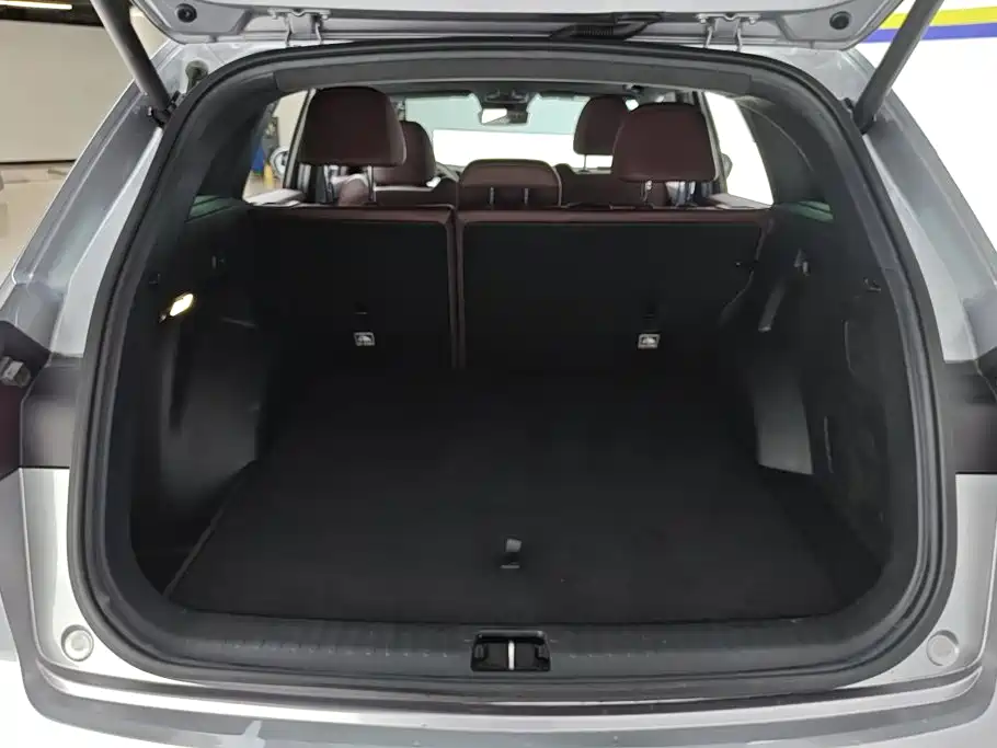 Geely Xingyue L — миниатюра 4