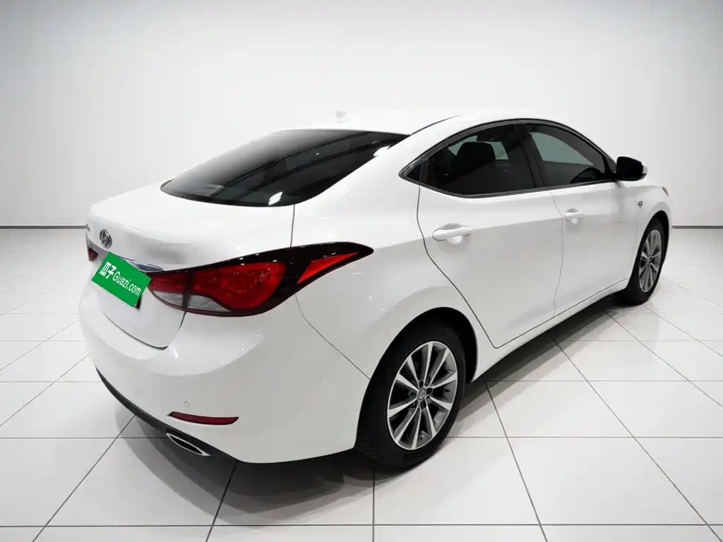 Hyundai Elantra Langdong — миниатюра 4