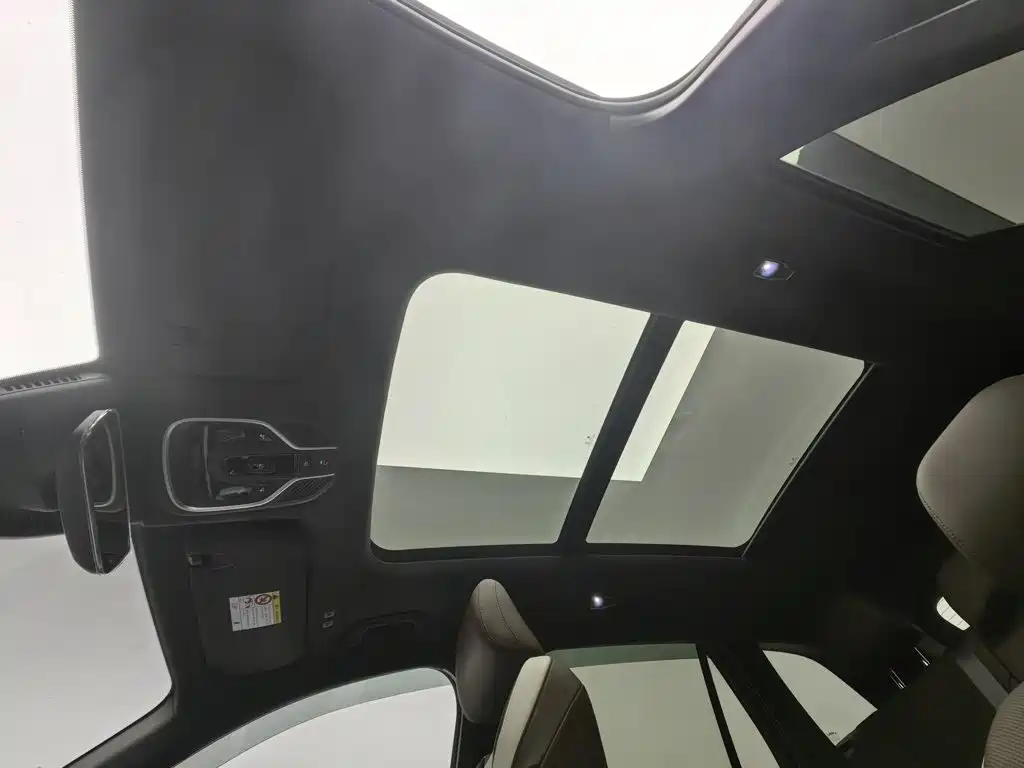 Geely Xingyue L — миниатюра 14