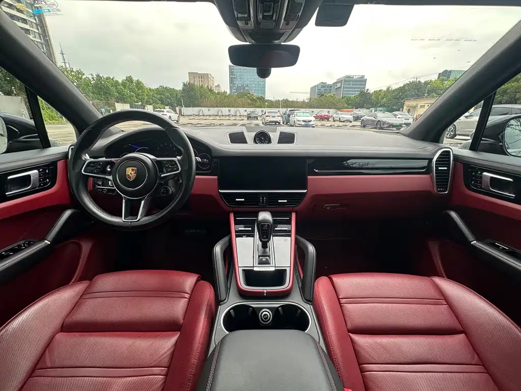 Porsche Cayenne — миниатюра 14
