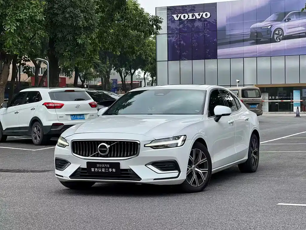 Volvo S60