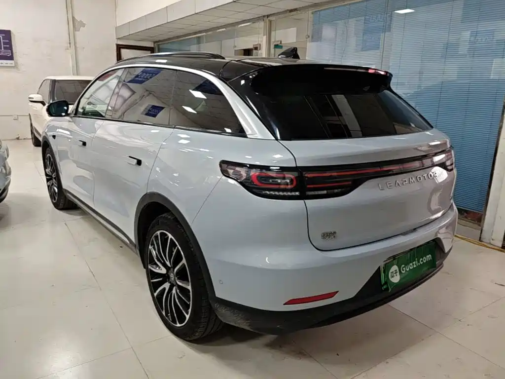 Leapmotor Leapmotor C11 — миниатюра 5