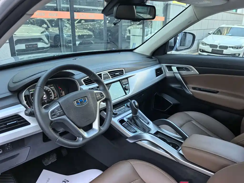 Geely Boyue — миниатюра 7