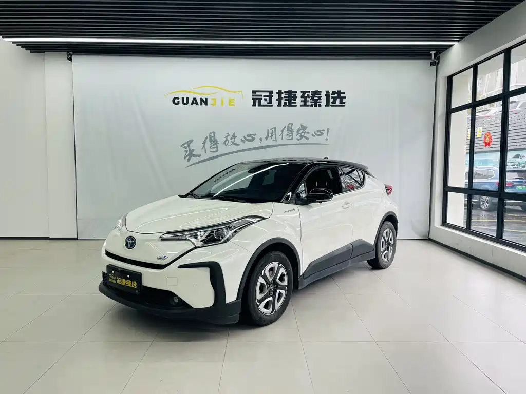 TOYOTA C HR EV