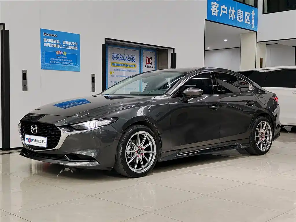 MAZDA 3 ANGKESAILA