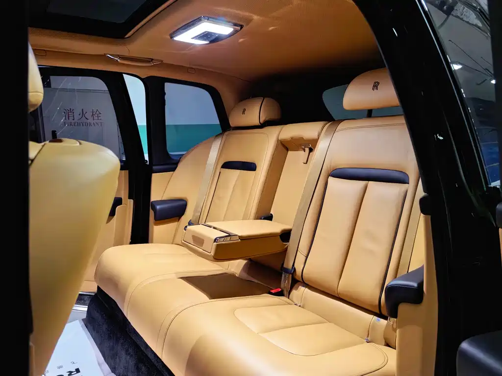 ROLLS-ROYCE CULLINAN