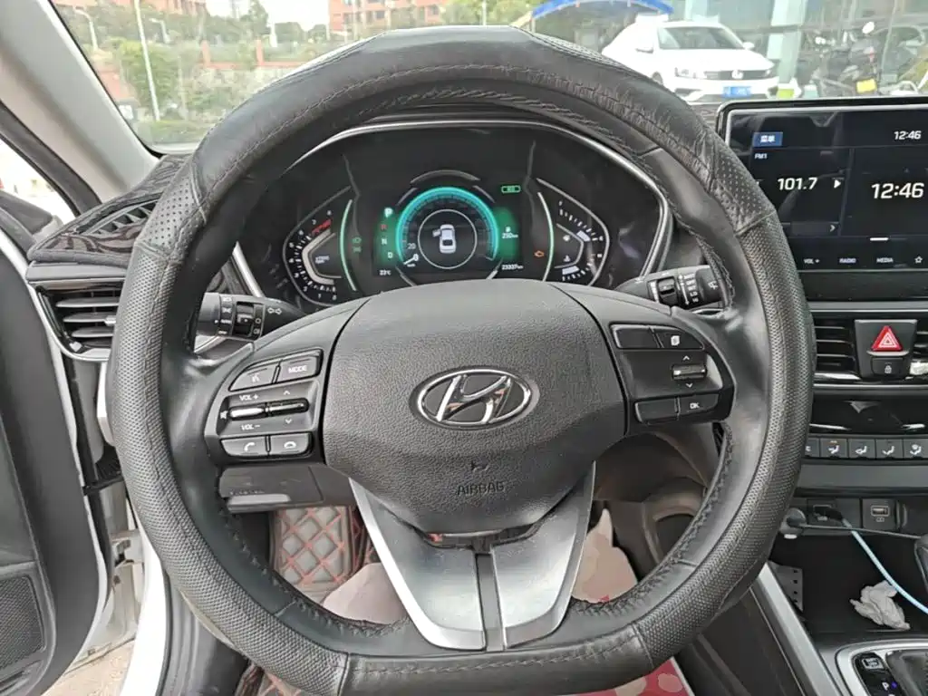 Hyundai Fista — миниатюра 11