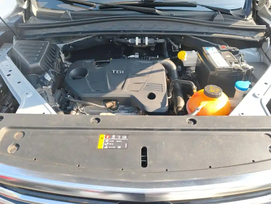 Roewe RX5 MAX — миниатюра 10