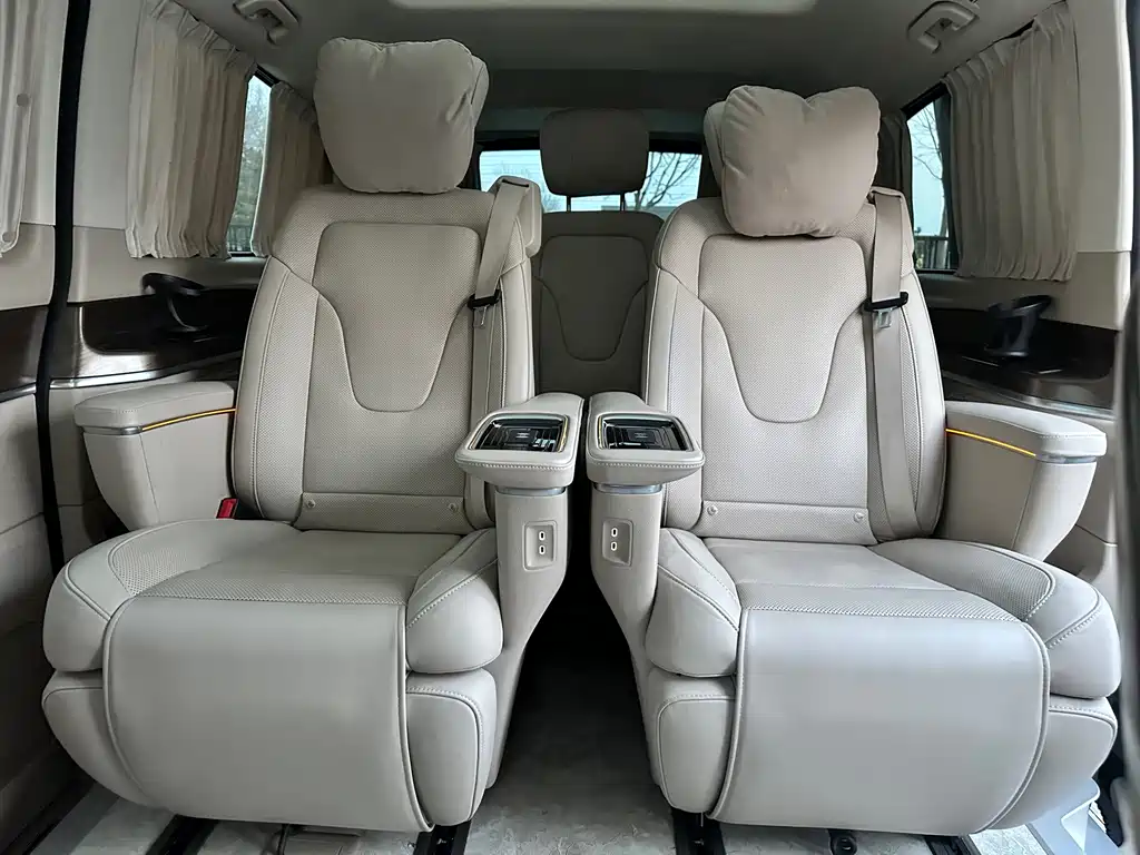 MERCEDES-BENZ V CLASS