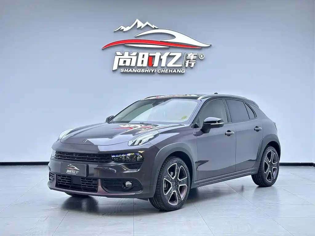 Lynk & Co 02