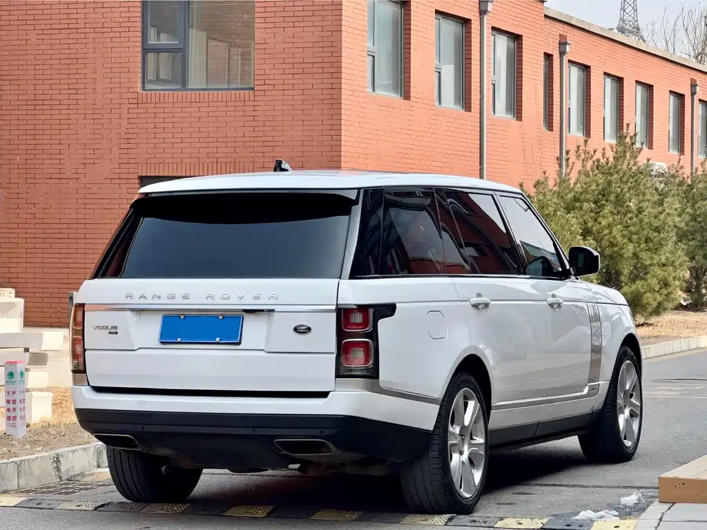 Land Rover Range Rover 2021 3.0 L6