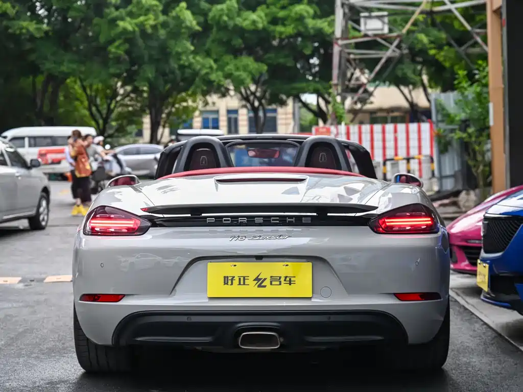 Porsche 718 2022 Boxster 2.0T