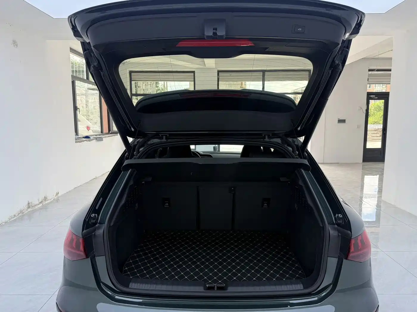 Audi A3 2022 Зеленый из Китая, фото 4