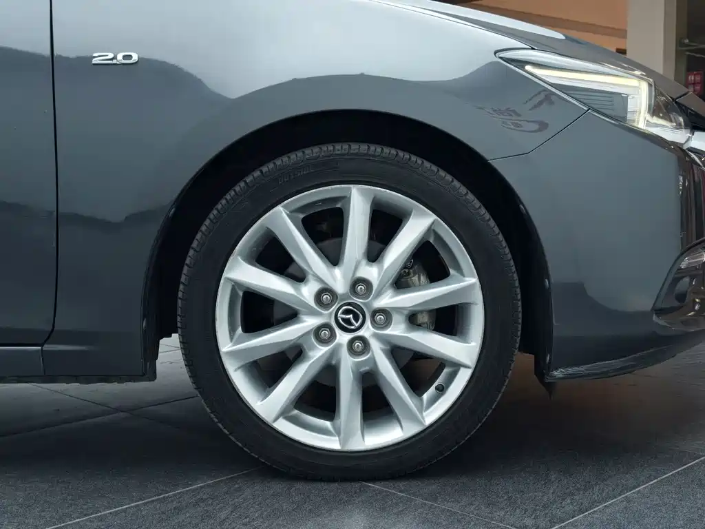 Mazda 3 Axela — миниатюра 9