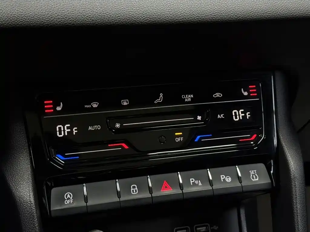 Skoda Karoq — миниатюра 7