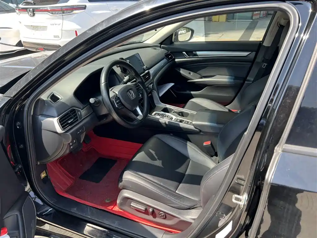 Honda Accord — миниатюра 5