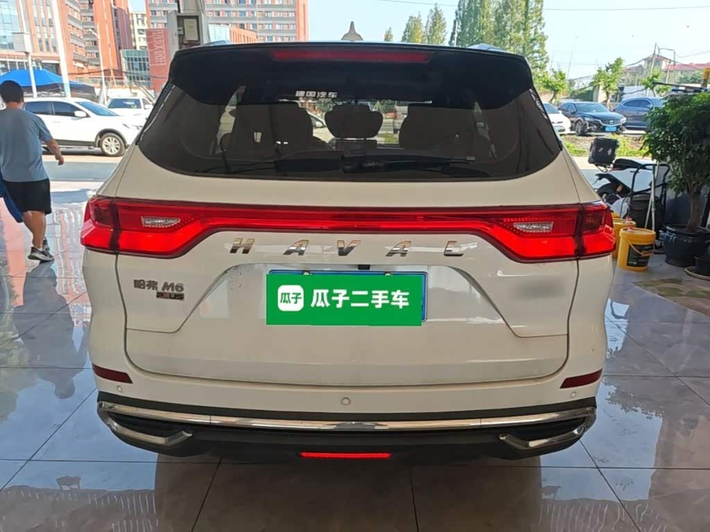 Haval Haval M6 1.5 л 2021 г. Белый, пробег 46300 км