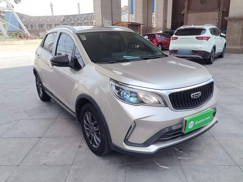 Geely Vision X3 1.5 л 2021 г. желто-оранжевый, пробег 36000 км