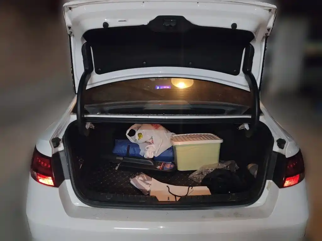 Geely Emgrand GL — миниатюра 15