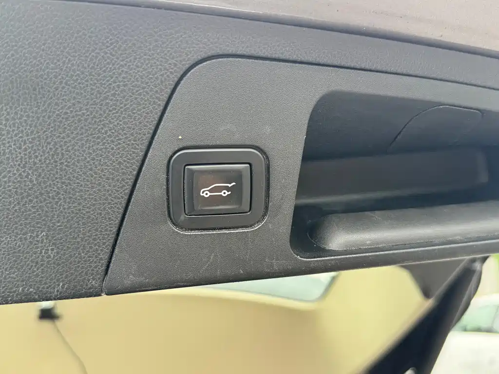 Buick Envision Plus — миниатюра 12