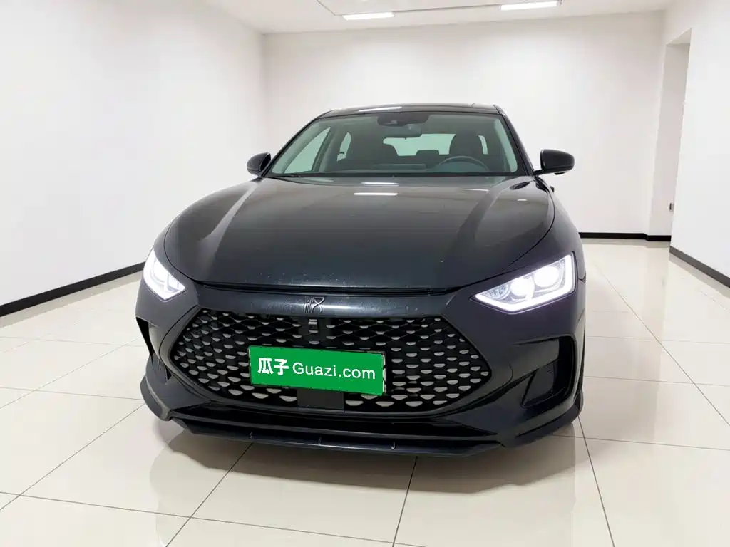 BYD Han — миниатюра 2