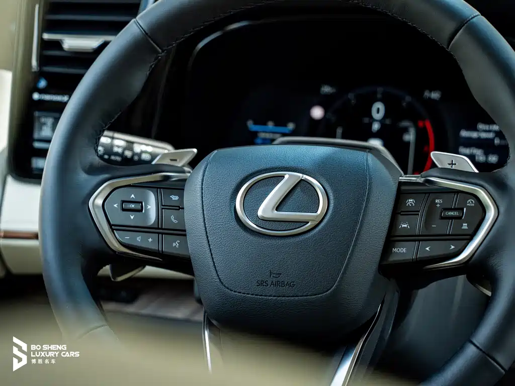 Lexus LM — фотографии объявления, Фото 31
