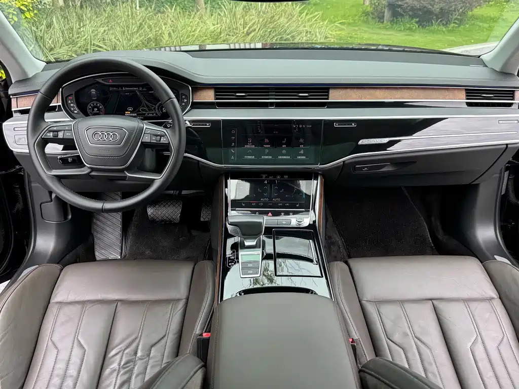 Audi A8 — миниатюра 12