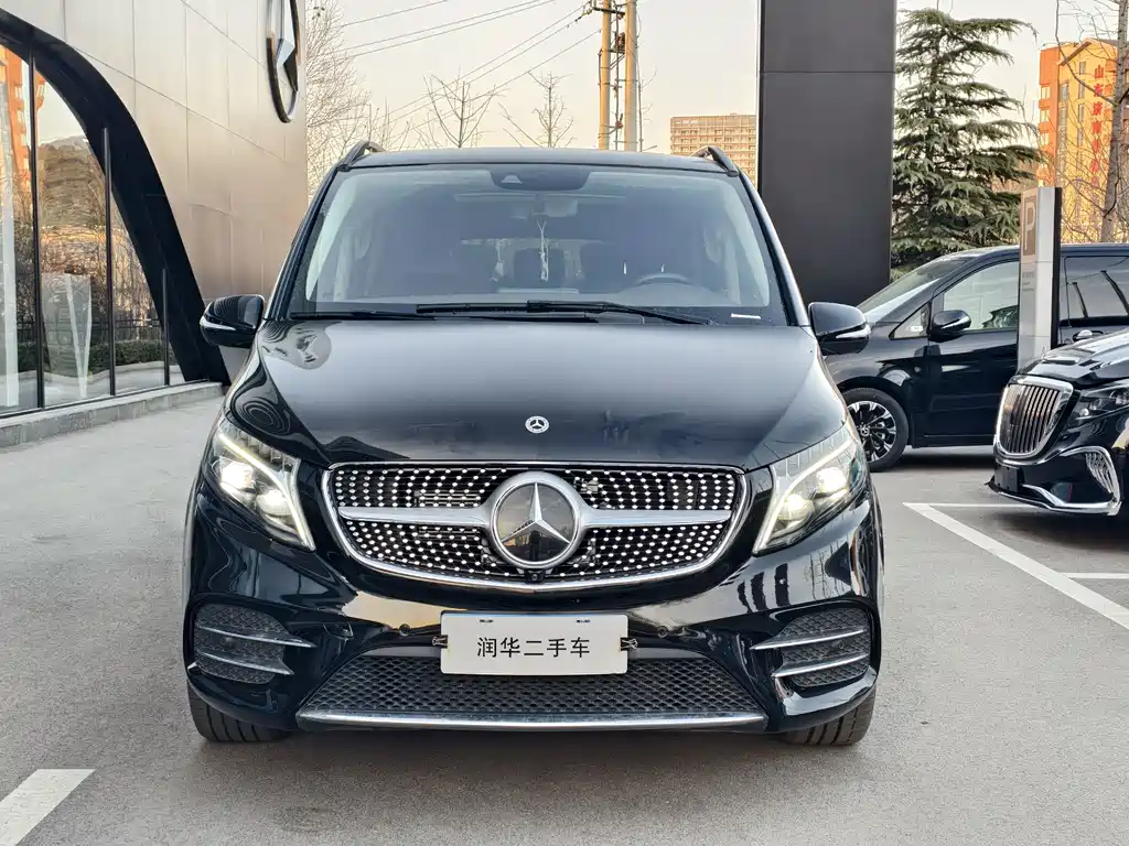 MERCEDES-BENZ V CLASS
