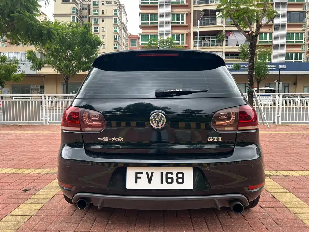 Volkswagen Golf GTI — миниатюра 5