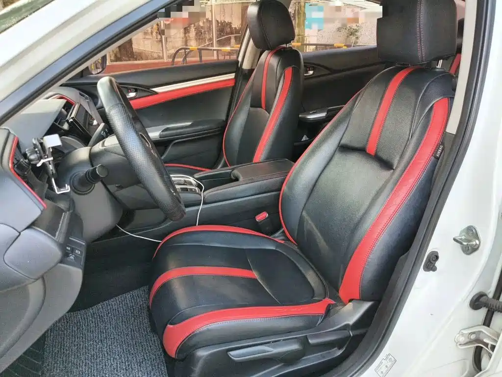 Honda Civic — миниатюра 8