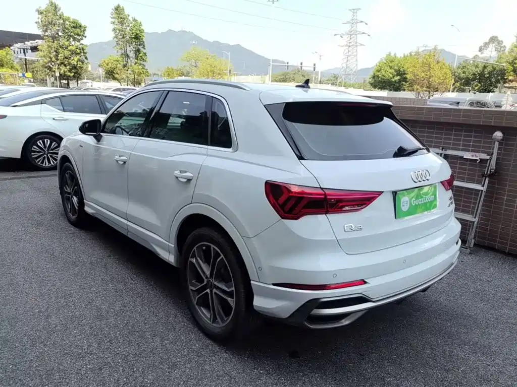 Audi Q3 — миниатюра 5