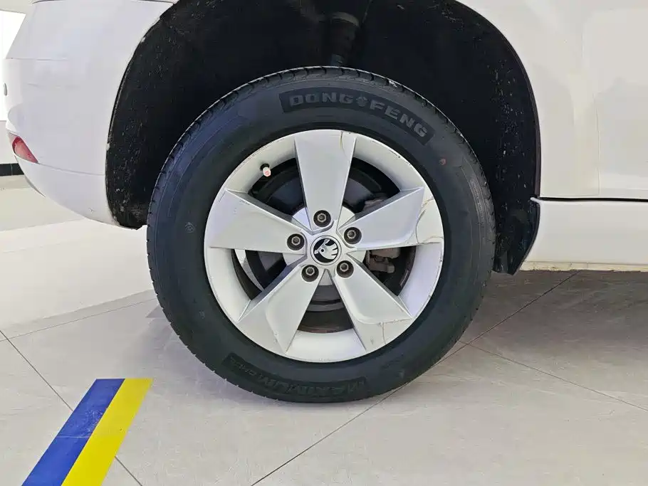 Skoda Yeti — миниатюра 6