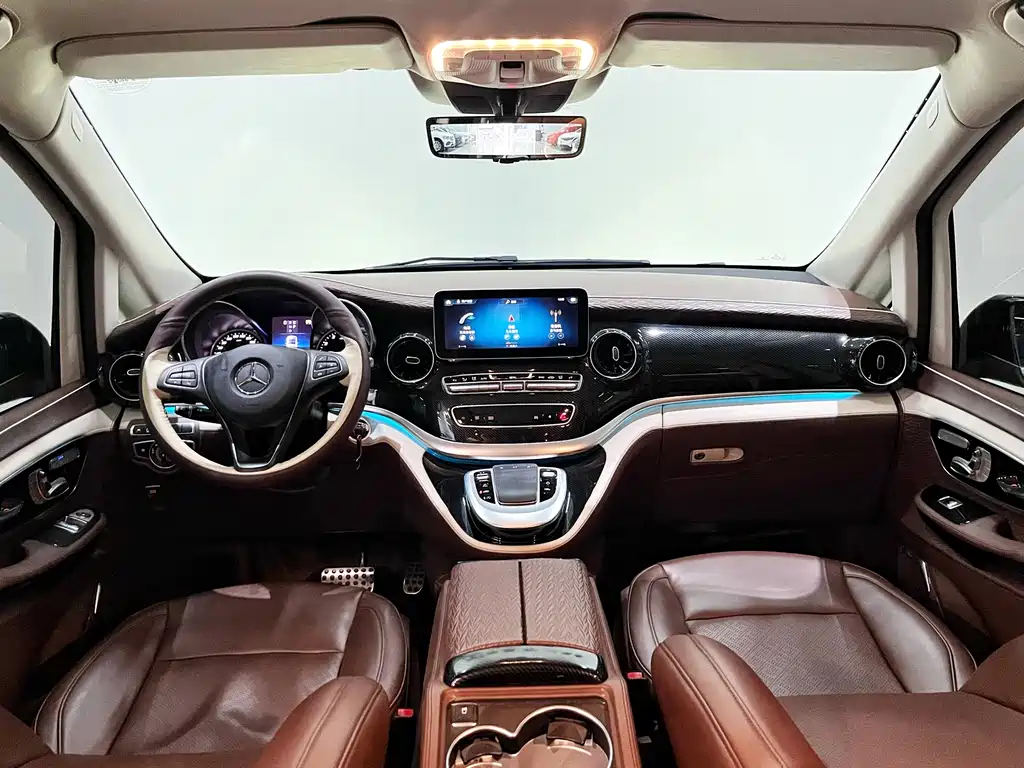 Mercedes-Benz V-Class — миниатюра 8