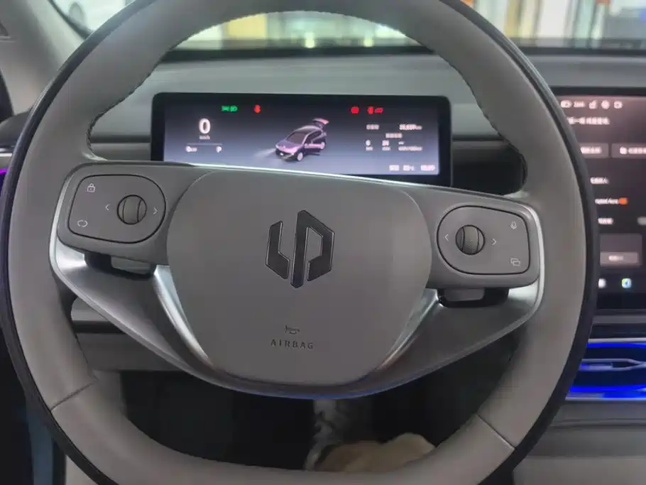 Leapmotor Leapmotor B10 — миниатюра 15