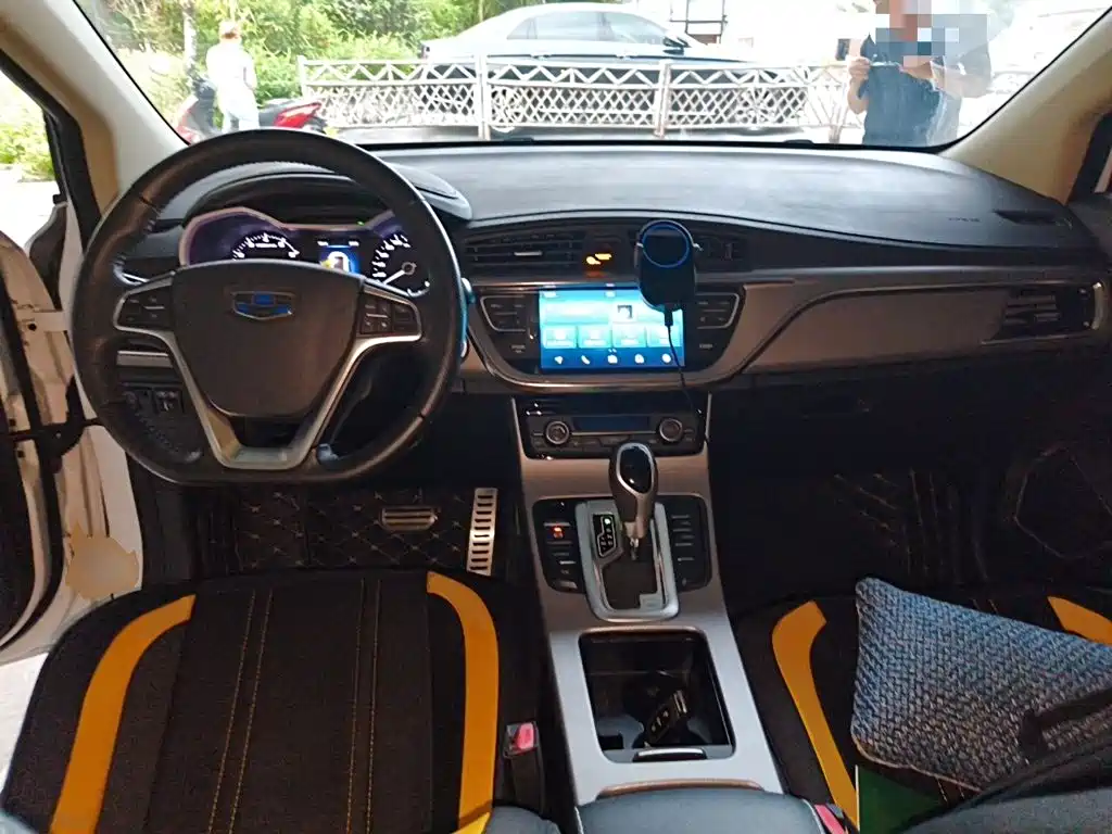Geely Emgrand GS — миниатюра 5