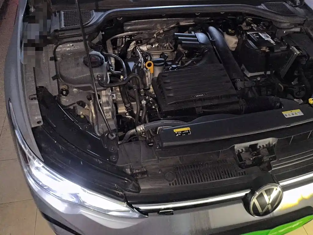 Volkswagen Golf — миниатюра 20