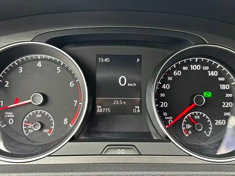 Volkswagen Golf — миниатюра 10