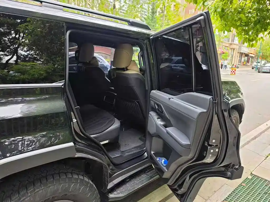Lexus GX — миниатюра 6