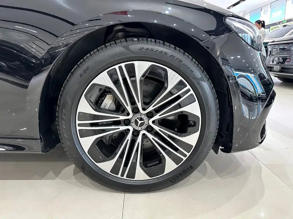 Mercedes-Benz E-Class New Energy — миниатюра 20