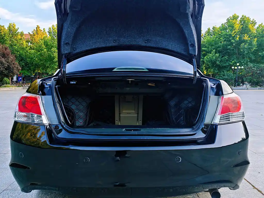 Honda Accord — миниатюра 22