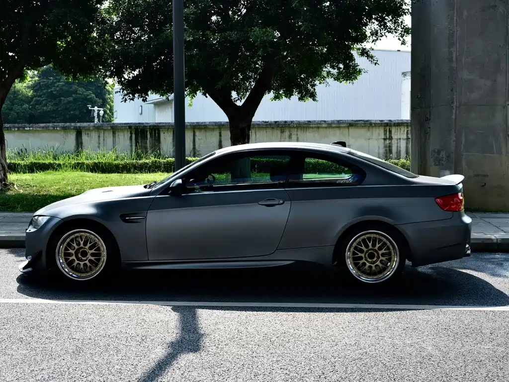 BMW M3 — миниатюра 7
