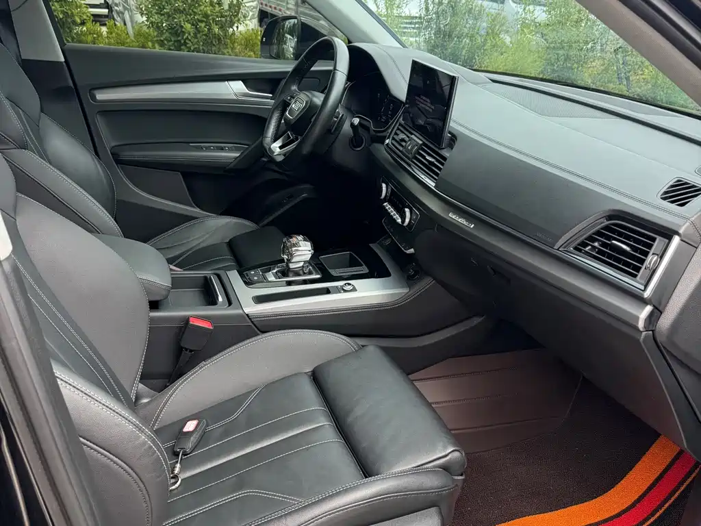 Audi Q5L — миниатюра 10