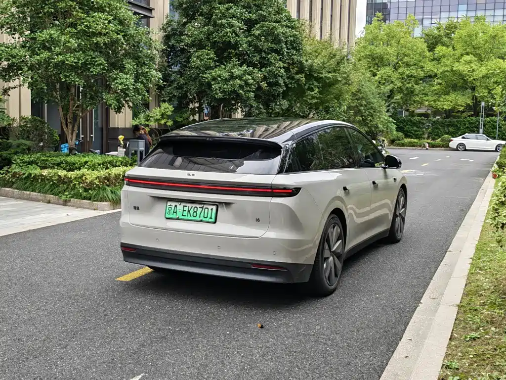 Li Auto Li i6 — миниатюра 5