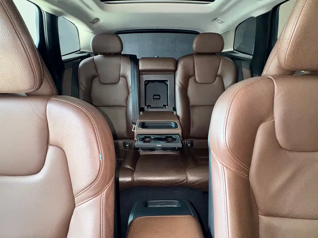 Volvo XC60 — миниатюра 23